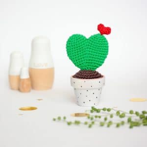 cactus coeur au crochet