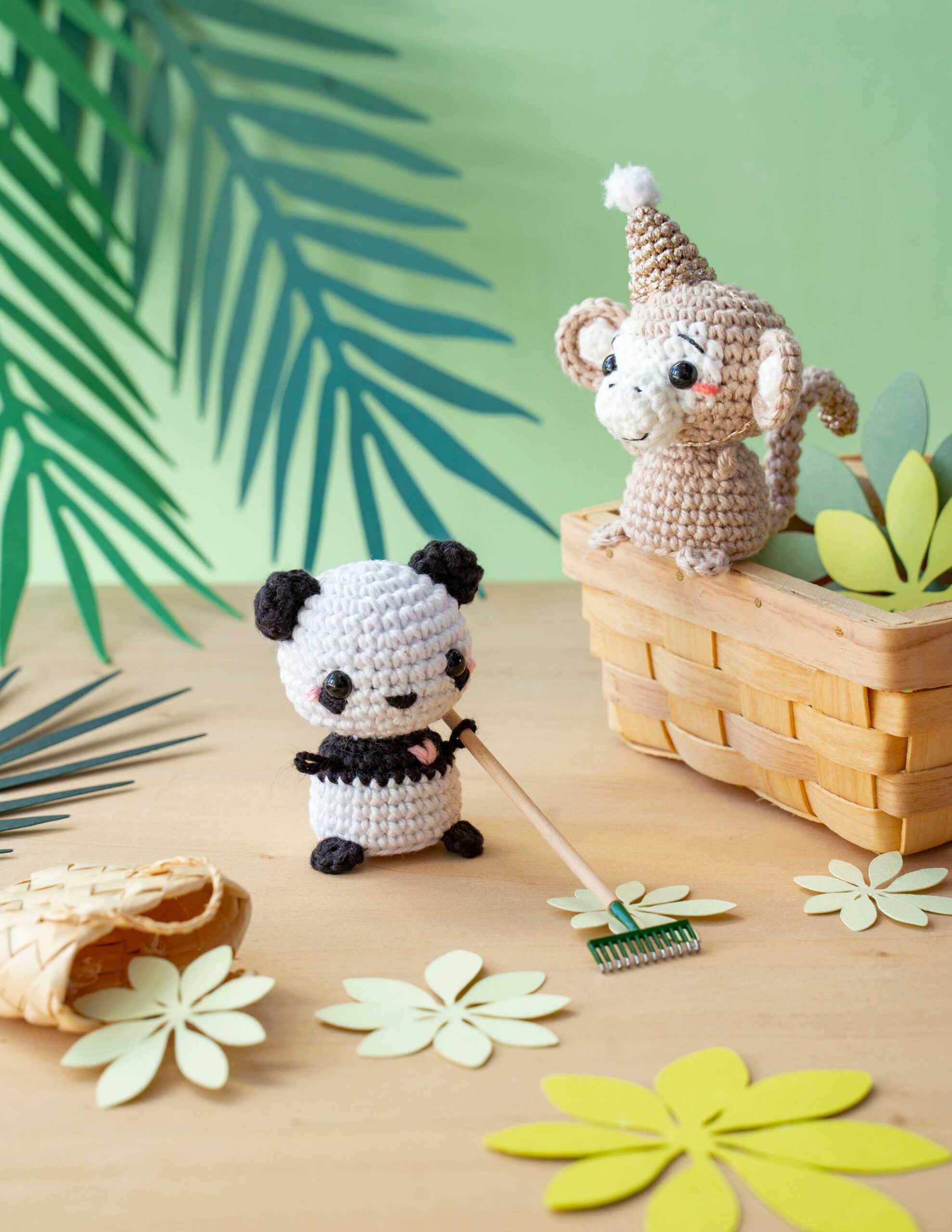 Mini panda et singe au crochet